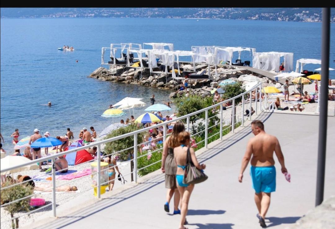 Apartment Panoramic View Of Kvarner - Free Parking Rijeka Buitenkant foto